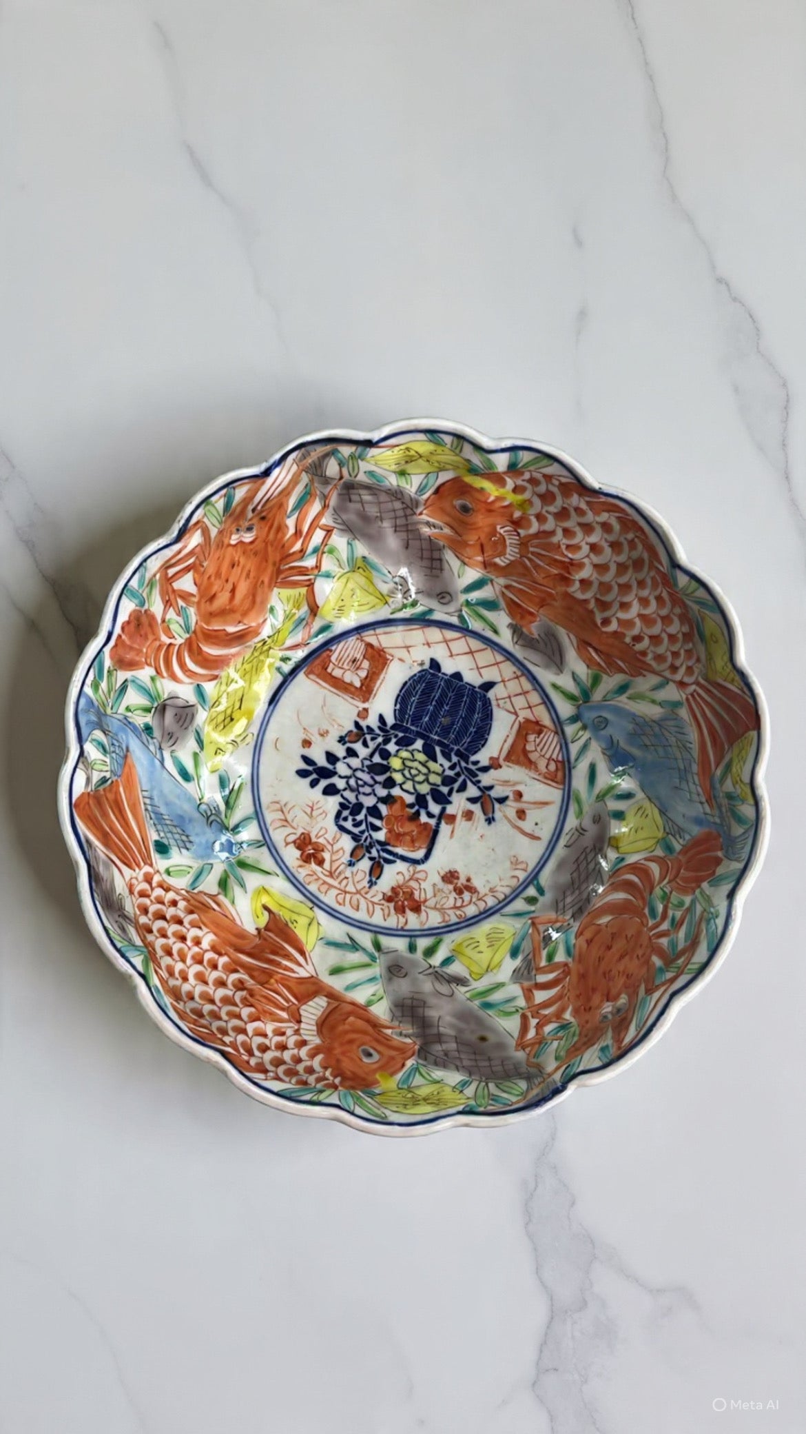 Antique Japanese Meiji Period Imari Porcelain Bowl with Scalloped Edge