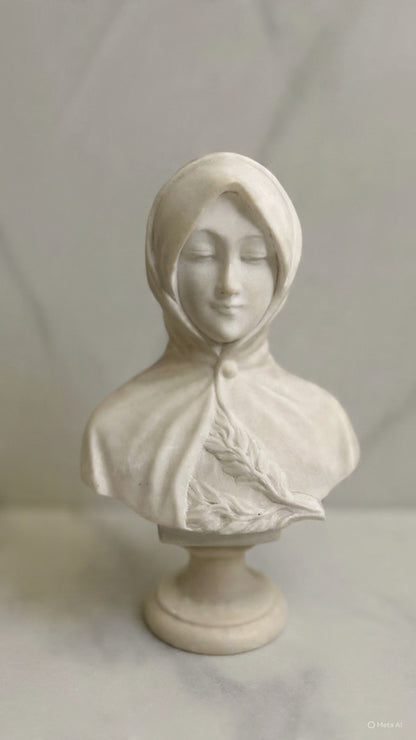 Marble French Lady