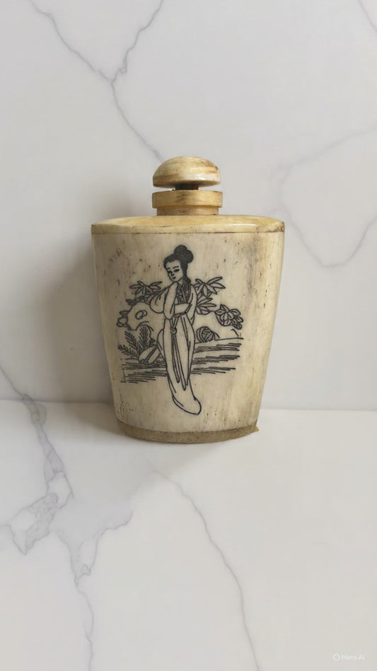 Vintage Bone Snuff Bottle