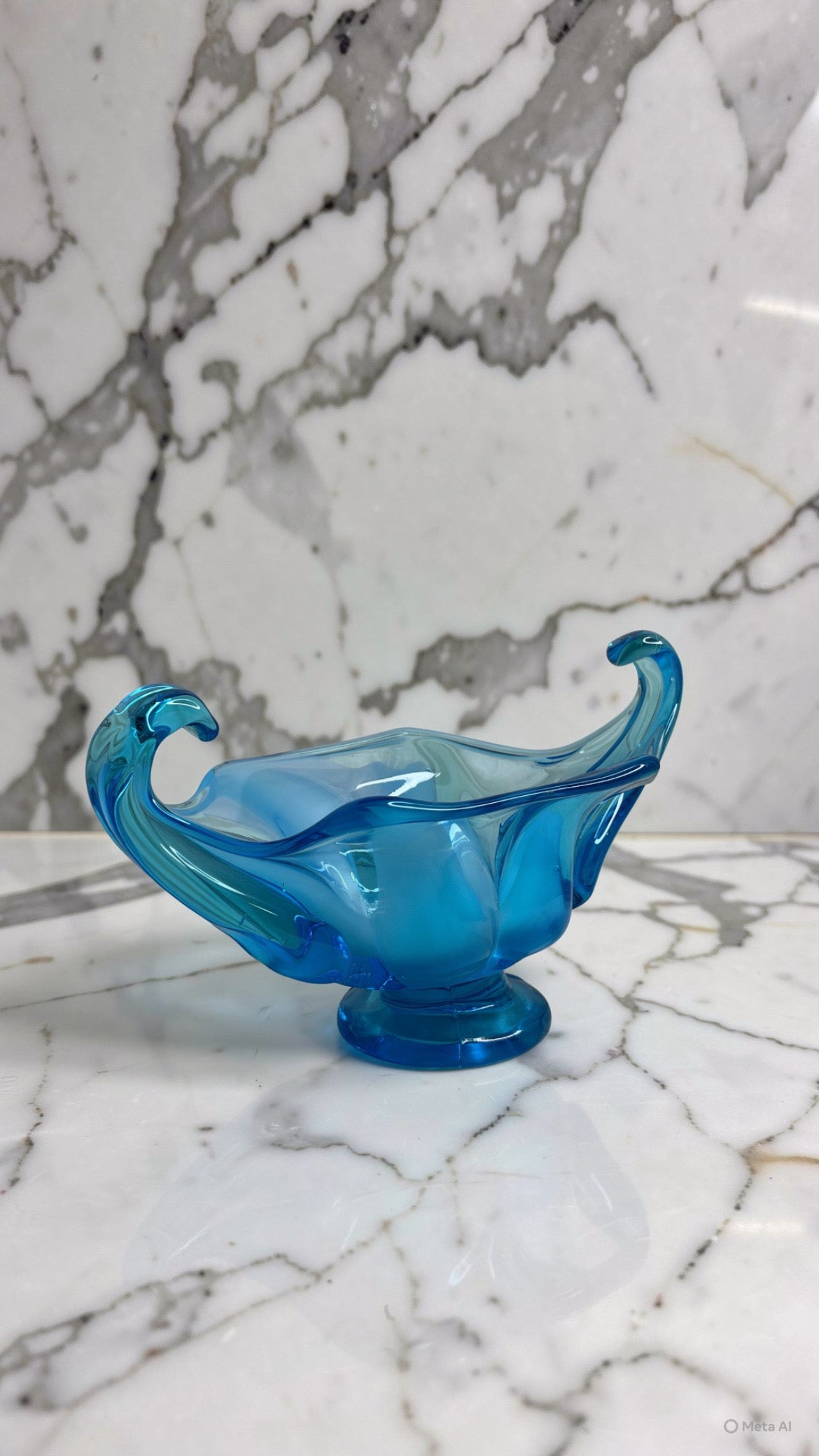 Viking Art Glass Drape Bowl (Bluenique Blue)