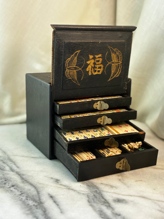 Antique Shanghai Mahjong Set