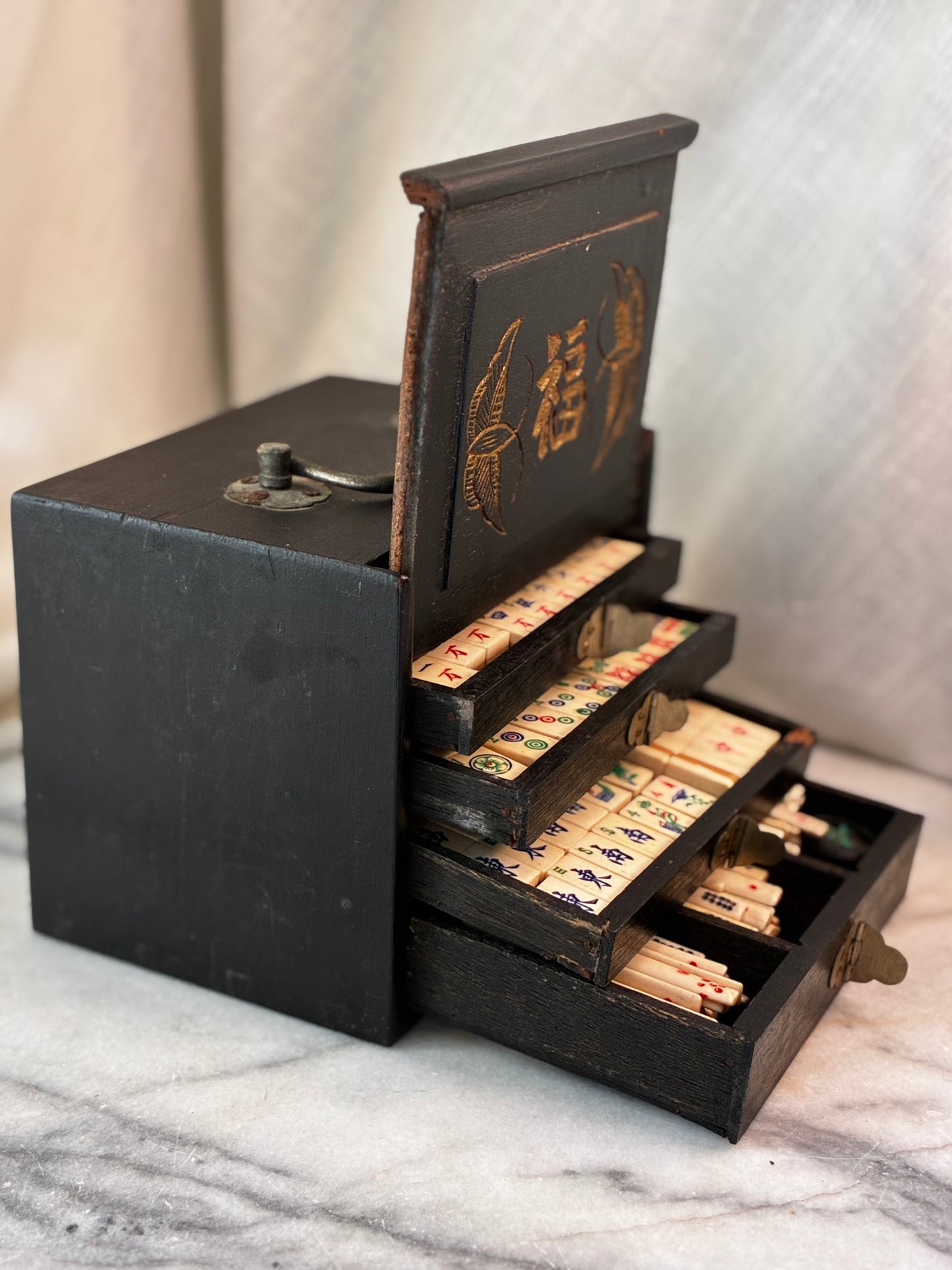 Antique Shanghai Mahjong Set