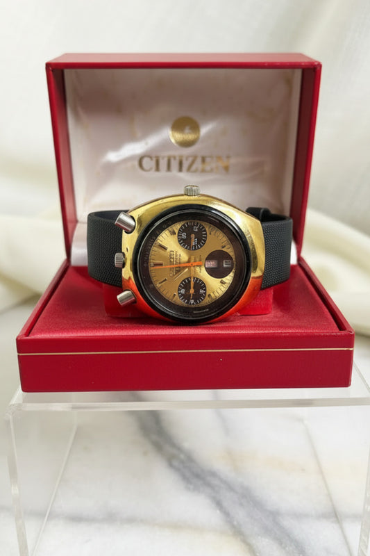 Vintage gold-tone Citizen 8110 Bullhead Challenge Timer Watch
